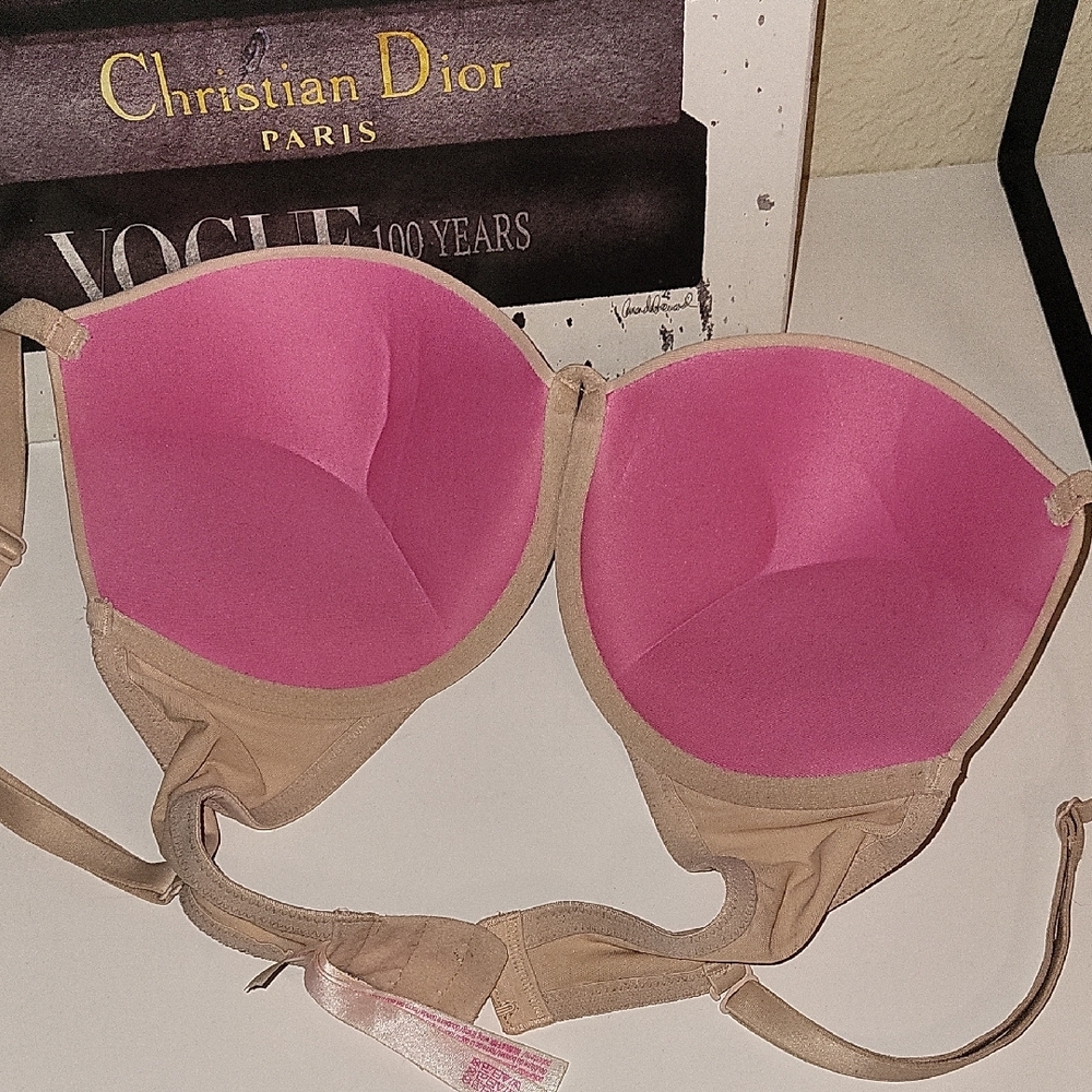 PINK Victoria's Secret Tan Molded Cup Bra Intimates & Sleepwear - Picture 5 of 7